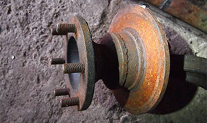 Гальмівні диски і барабани